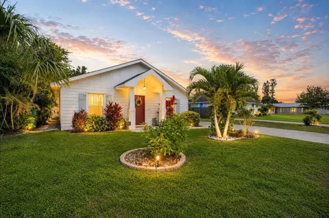 606 19th Ave W, Palmetto, FL 34221