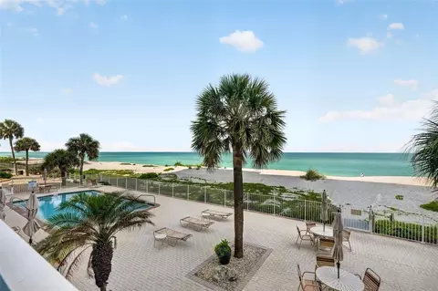 633 Alhambra Rd #205, Venice, FL 34285