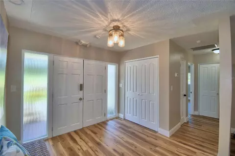 Entry Way - 3553 Center Cir, Largo, FL 33774 photo 2 of 5