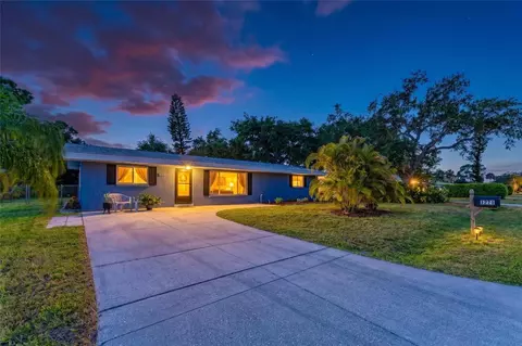 1211 Cypress Ave, Venice, FL 34285
