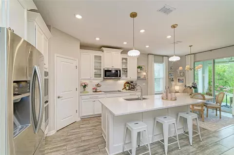 Kitchen - 4714 Roycroft Ter, Parrish, FL 34219 photo 1 of 10