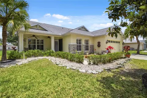 Exterior - 11744 Shirburn Cir, Parrish, FL 34219 photo 2 of 11
