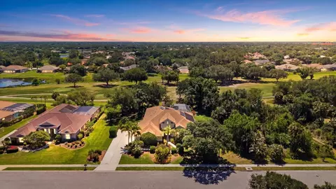 10010 Cherry Hills Avenue Cir, Bradenton, FL 34202