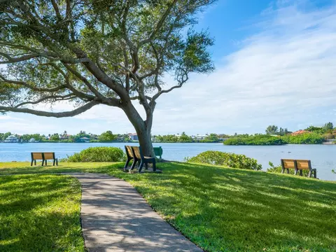 View/Area - 204 Windward Dr, Osprey, FL 34229 photo 6 of 12