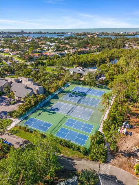View/Area - 754 Pine Run Dr #754, Osprey, FL 34229 photo 3 of 12