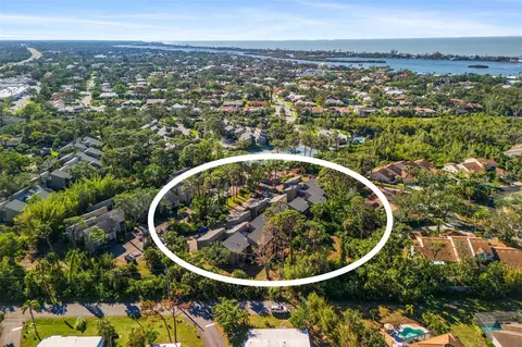 View/Area - 754 Pine Run Dr #754, Osprey, FL 34229 photo 2 of 12