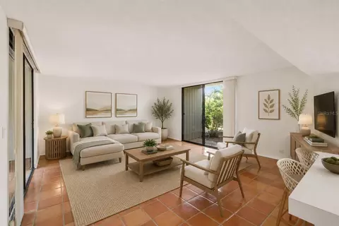 Living - 754 Pine Run Dr #754, Osprey, FL 34229 photo 2 of 3