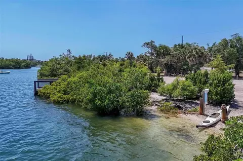 View/Area - 754 Pine Run Dr #754, Osprey, FL 34229 photo 7 of 12