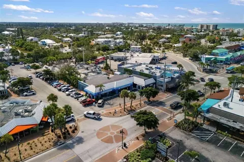 View/Area - 754 Pine Run Dr #754, Osprey, FL 34229 photo 10 of 12