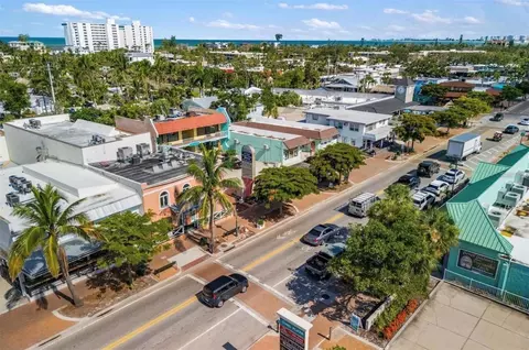 View/Area - 754 Pine Run Dr #754, Osprey, FL 34229 photo 11 of 12