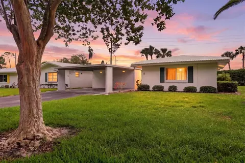 4208 Roxane Blvd #95, Sarasota, FL 34235