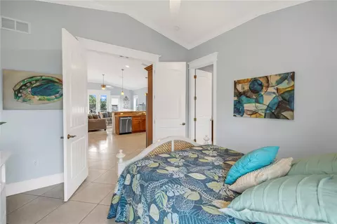 Bedroom - 105 4th St S, Bradenton Beach, FL 34217 photo 2 of 11