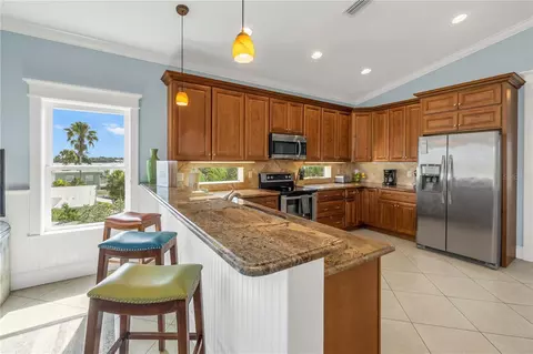 Kitchen - 105 4th St S, Bradenton Beach, FL 34217 photo 3 of 7
