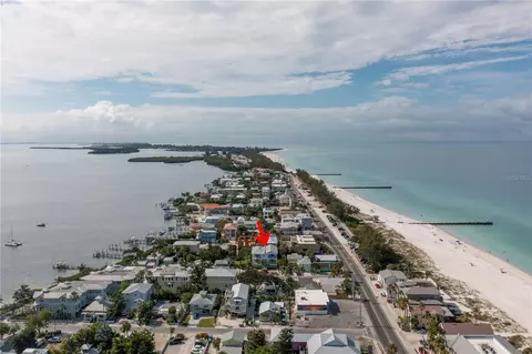 View/Area - 105 4th St S, Bradenton Beach, FL 34217 photo 1 of 2