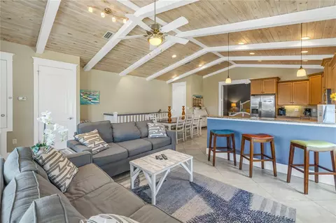 Living - 105 4th St S, Bradenton Beach, FL 34217 photo 6 of 7