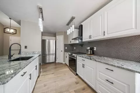 Kitchen - 11887 Dunster Ln, Parrish, FL 34219 photo 1 of 5