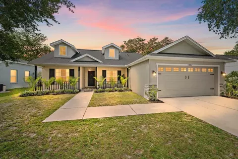 Exterior - 11887 Dunster Ln, Parrish, FL 34219 photo 2 of 10