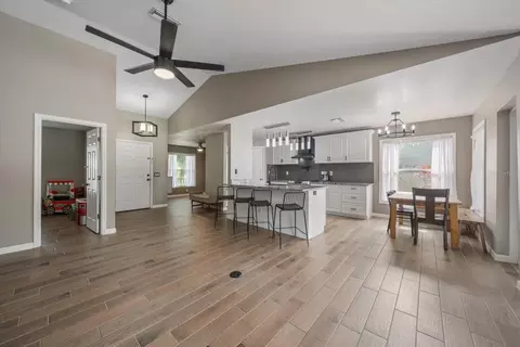 Entry Way - 11887 Dunster Ln, Parrish, FL 34219 photo 2 of 2