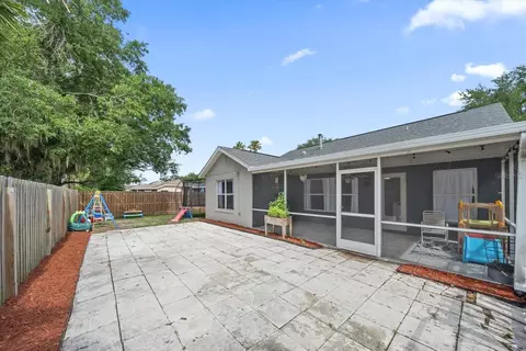 Exterior - 11887 Dunster Ln, Parrish, FL 34219 photo 7 of 10
