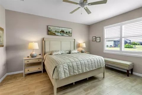 Bedroom - 8945 Coastal Key Way, Parrish, FL 34219 photo 2 of 9