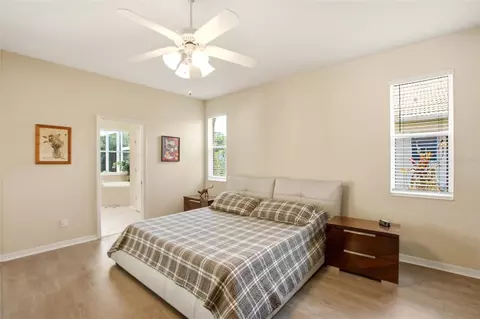 Bedroom - 7131 67th Ter E, Bradenton, FL 34203 photo 2 of 5