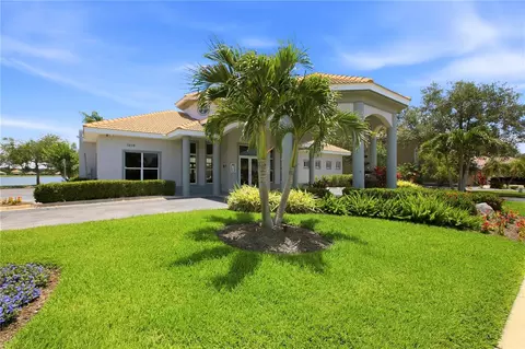 Exterior - 7131 67th Ter E, Bradenton, FL 34203 photo 9 of 13
