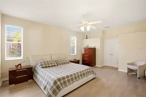 Bedroom - 7131 67th Ter E, Bradenton, FL 34203 photo 1 of 5