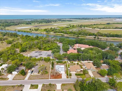 2580 Shamrock Dr, Venice, FL 34293