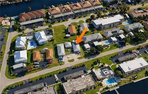 4015 SE 19th Ave #5-9, Cape Coral, FL 33904