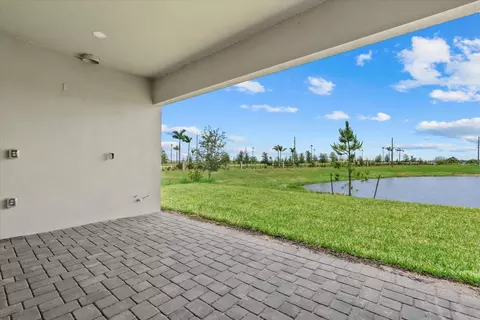 Exterior - 8668 Salmar Loop, Parrish, FL 34219 photo 5 of 11