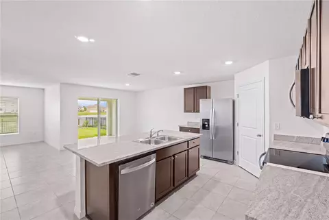 Kitchen - 12210 Kingsley Trl, Parrish, FL 34219 photo 2 of 2