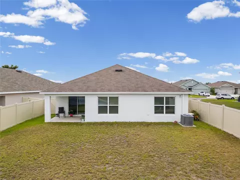 Exterior - 12210 Kingsley Trl, Parrish, FL 34219 photo 13 of 14