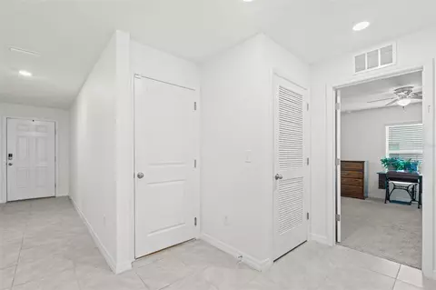 Entry Way - 12210 Kingsley Trl, Parrish, FL 34219 photo 3 of 5