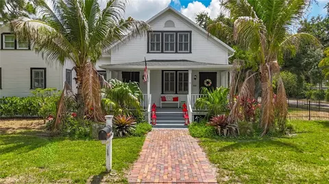 3621 1st Ave W, Bradenton, FL 34205
