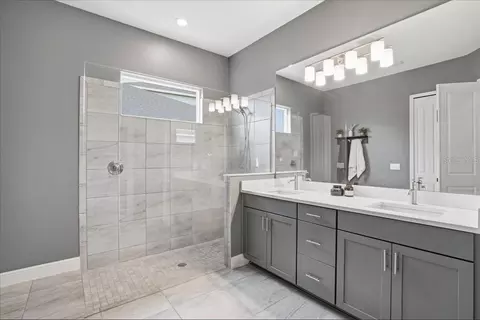 Bath - 13712 Old Creek Ct, Parrish, FL 34219 photo 1 of 3