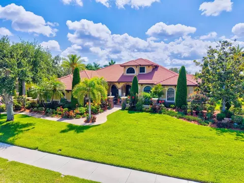 7365 S Serenoa Dr, Sarasota, FL 34241