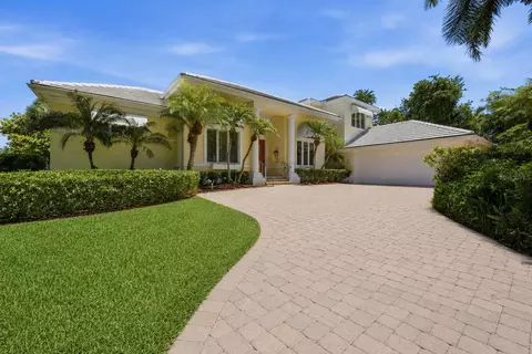 3344 Sabal Cove Ln, Longboat Key, FL 34228
