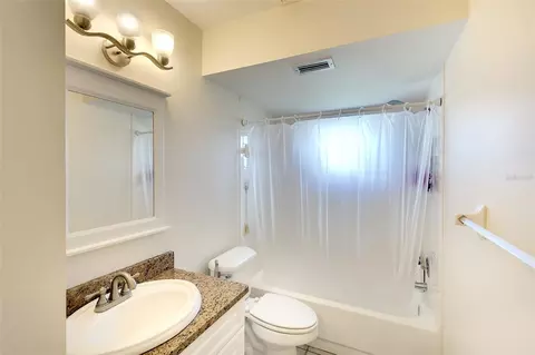 Bath - 3810 Joyce Dr, Bradenton, FL 34208 photo 2 of 2