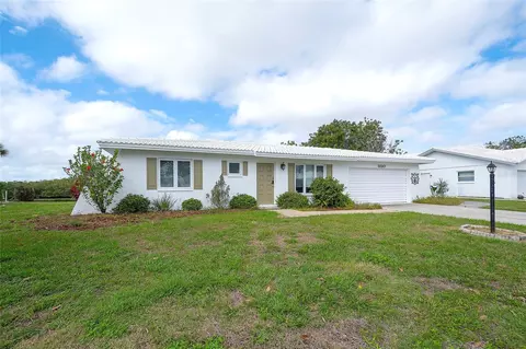 Exterior - 3810 Joyce Dr, Bradenton, FL 34208 photo 1 of 7
