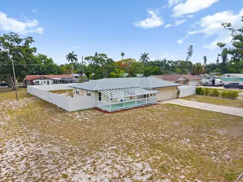 Exterior - 7816 3rd Ave W, Bradenton, FL 34209 photo 13 of 13