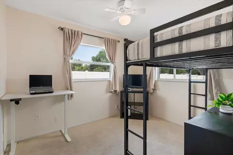 Bedroom - 7816 3rd Ave W, Bradenton, FL 34209 photo 6 of 9
