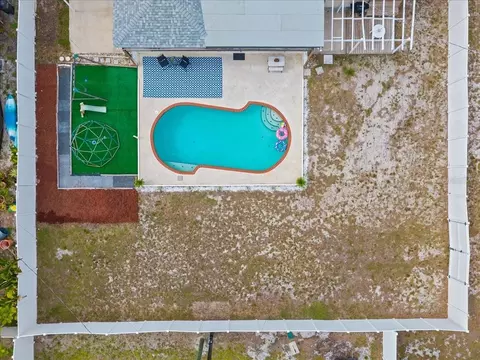 View/Area - 7816 3rd Ave W, Bradenton, FL 34209 photo 11 of 11
