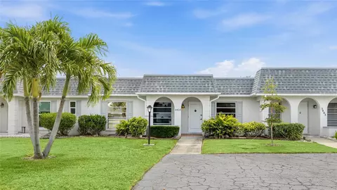 3403 41st St W #19, Bradenton, FL 34205