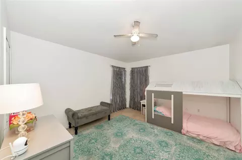 Bedroom - 12534 Evington Point Dr, Riverview, FL 33579 photo 4 of 4