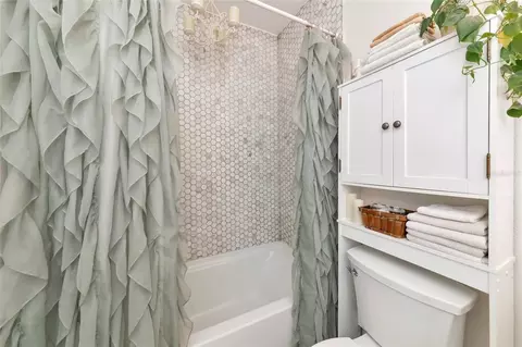 Bath - 12534 Evington Point Dr, Riverview, FL 33579 photo 1 of 3