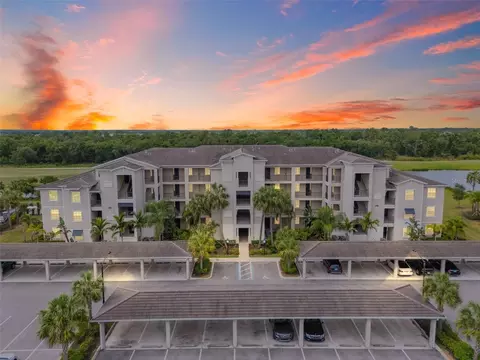 17724 Gawthrop Dr #103, Bradenton, FL 34211