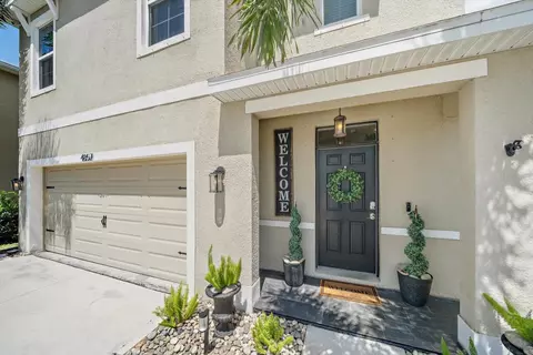 4857 Silver Topaz St, Sarasota, FL 34233
