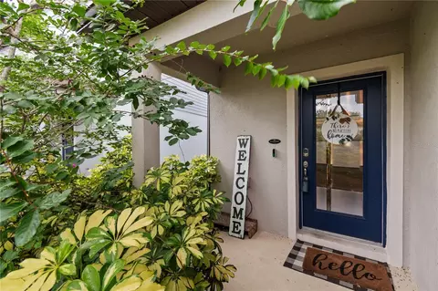 Entry Way - 9109 Royal River Cir, Parrish, FL 34219 photo 1 of 3