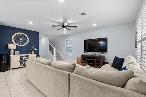 Living - 9109 Royal River Cir, Parrish, FL 34219 photo 1 of 2