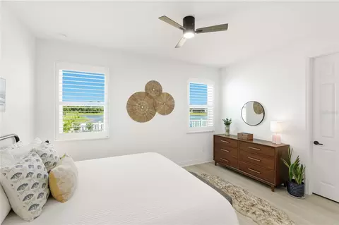 Bedroom - 10927 Bluestem Cv, Parrish, FL 34219 photo 2 of 5